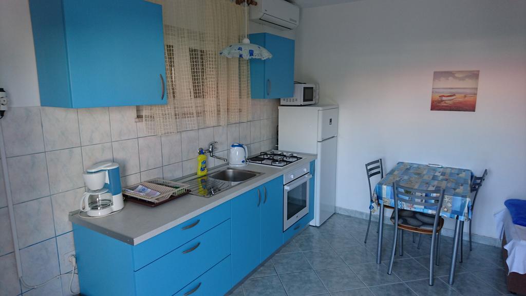 Apartments Anastazija Паг Экстерьер фото